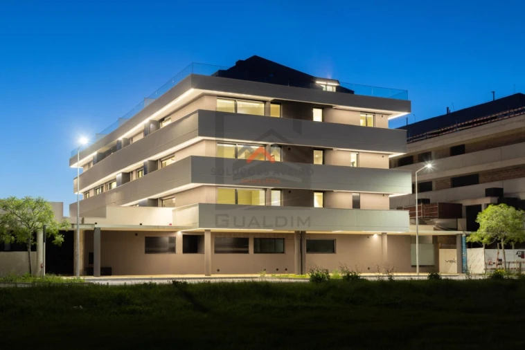 Apartamento T3 para Venda em Glória e Vera Cruz Foto 2