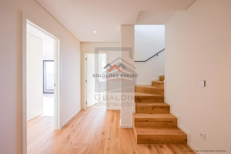 Apartamento T3 para Venda em Glória e Vera Cruz Foto 7
