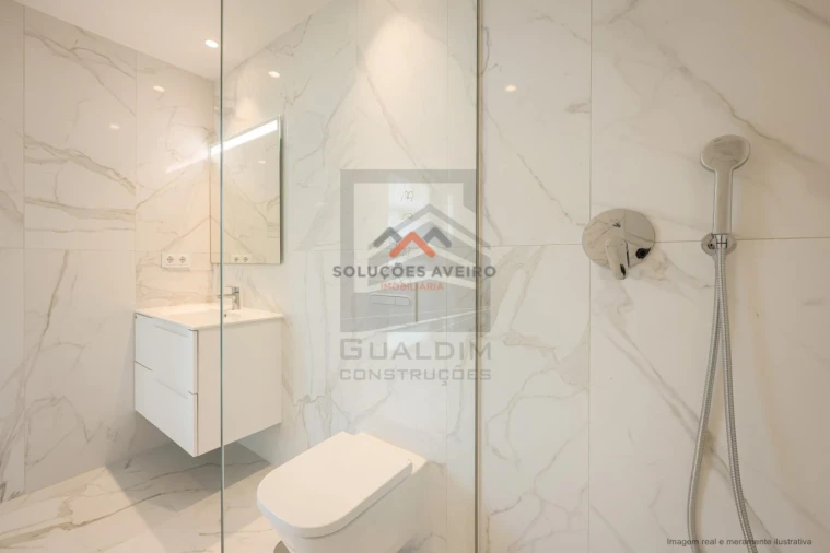 Apartamento T3 para Venda em Glória e Vera Cruz Foto 12