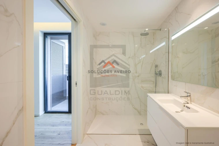 Apartamento T3 para Venda em Glória e Vera Cruz Foto 24