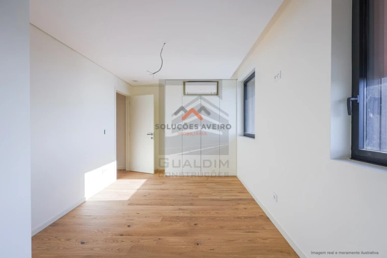 Apartamento T3 para Venda em Glória e Vera Cruz Foto 35