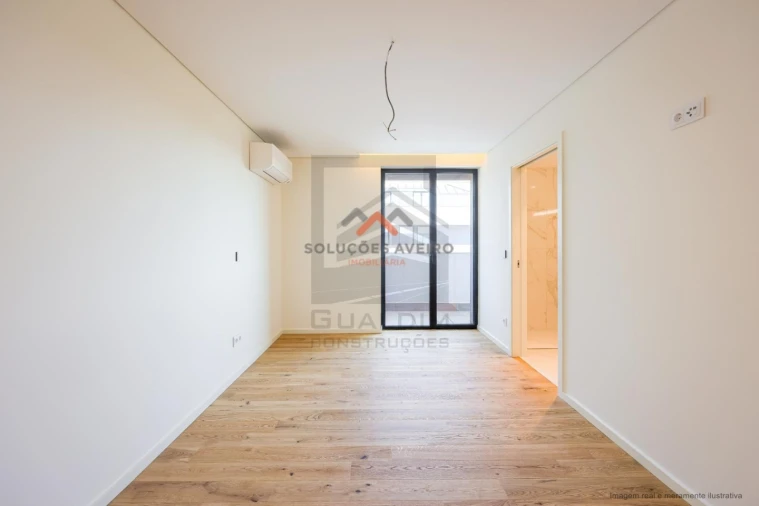 Apartamento T3 para Venda em Glória e Vera Cruz Foto 37