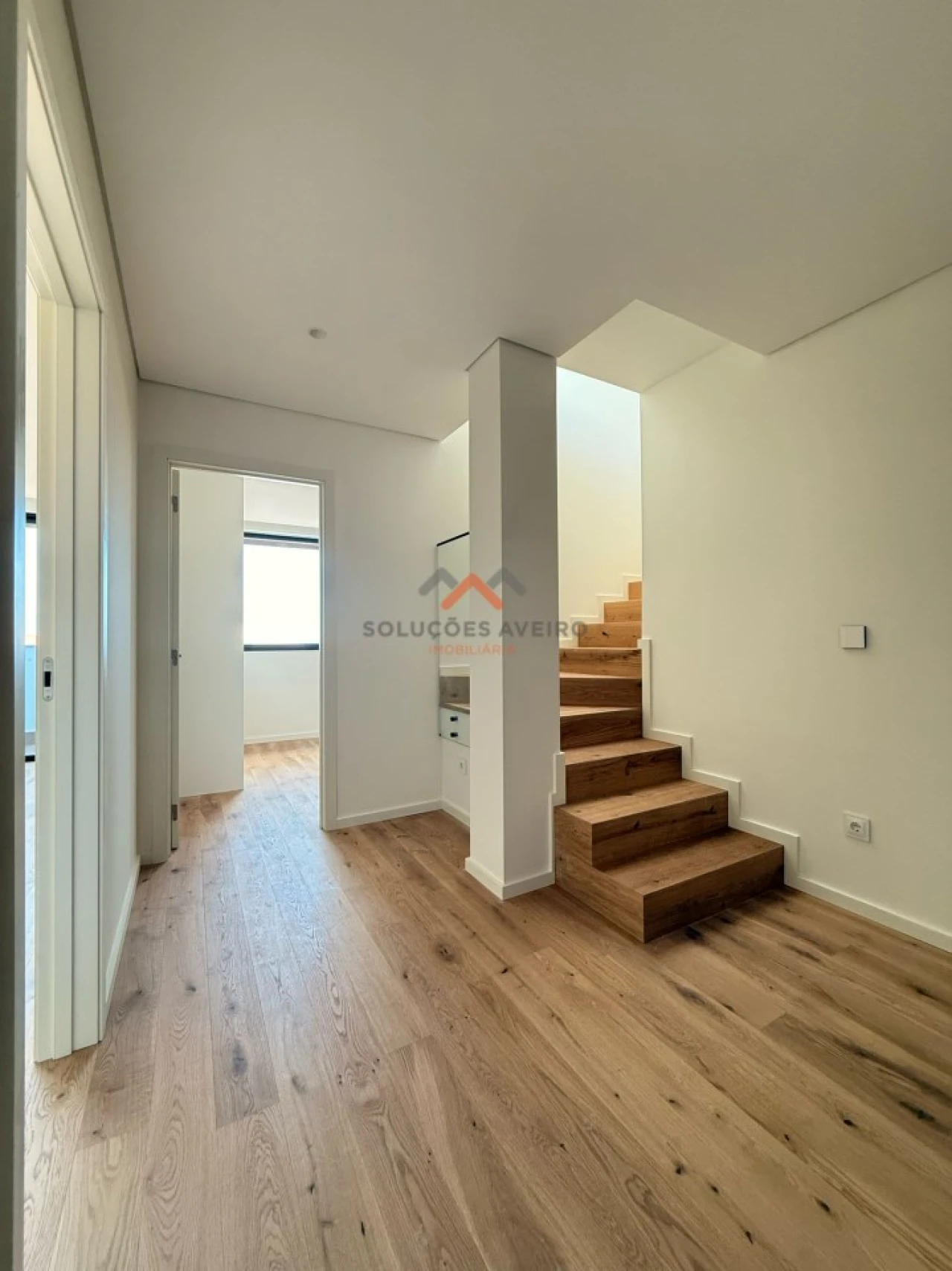 Apartamento T3 para Venda em Glória e Vera Cruz Foto 37