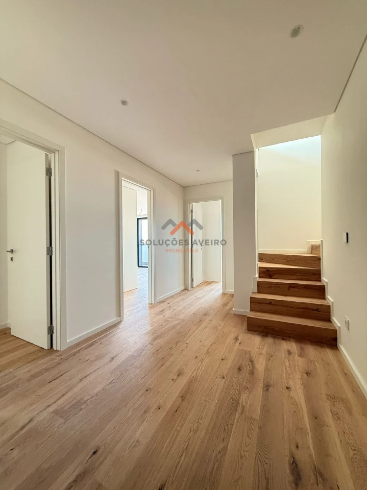 Apartamento T3 para Venda em Glória e Vera Cruz Foto 40