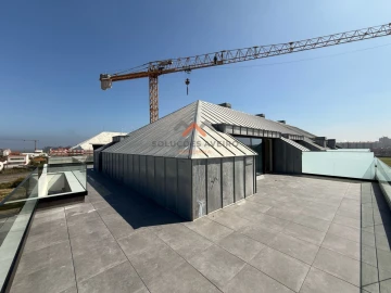 Apartamento T3 para Venda em Glória e Vera Cruz