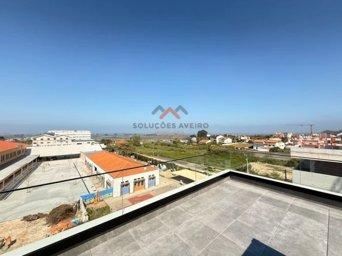 Apartamento T3 para Venda em Glória e Vera Cruz Foto 10