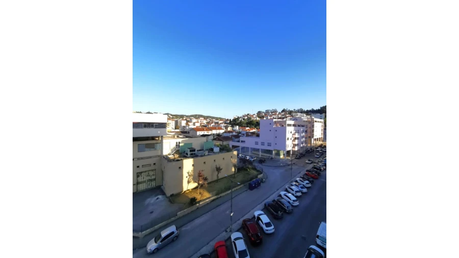 Apartamento T2 para Venda em Santo Antonio dos Olivais Foto 7