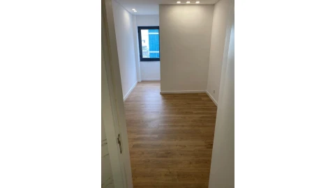 Apartamento T4 para Venda em Cedofeita, Santo Ildefonso, Sé, Miragaia, São Nicolau e Vitória