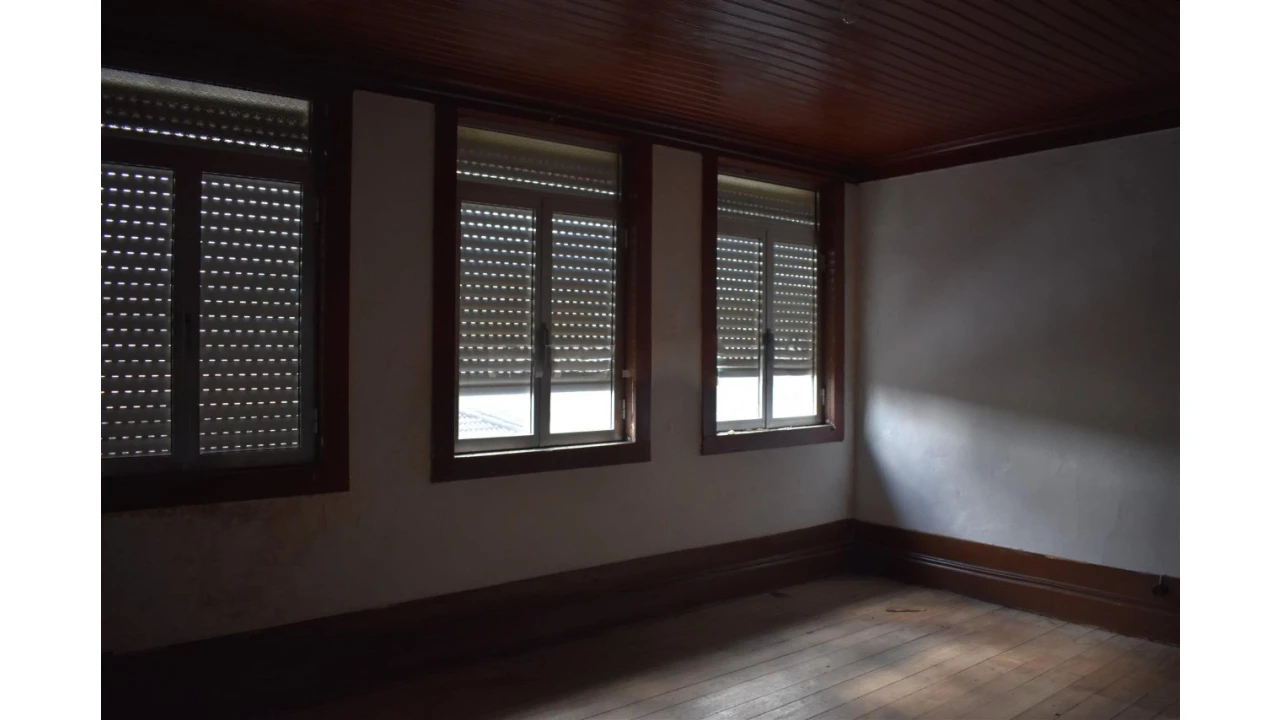 Prédio para Venda em Lamego (Almacave e Sé) Foto 7