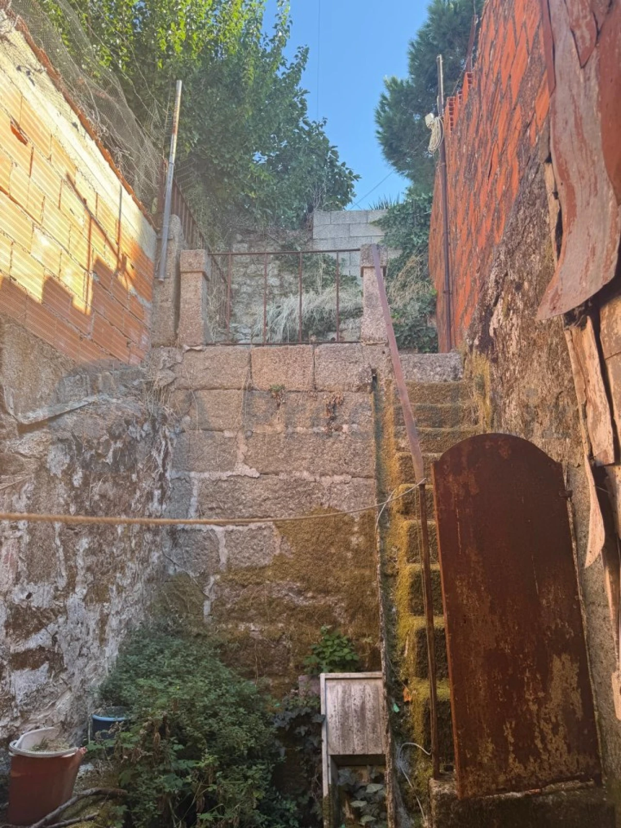 Prédio para Venda em Lamego (Almacave e Sé) Foto 20