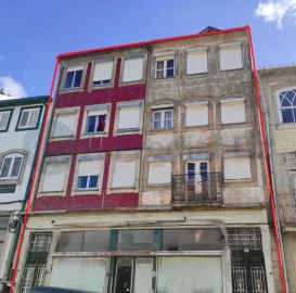 Prédio para Venda em Lamego (Almacave e Sé)