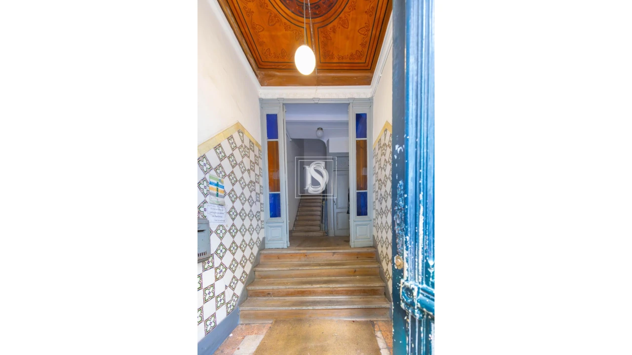 Prédio para Venda em Campo de Ourique Foto 19