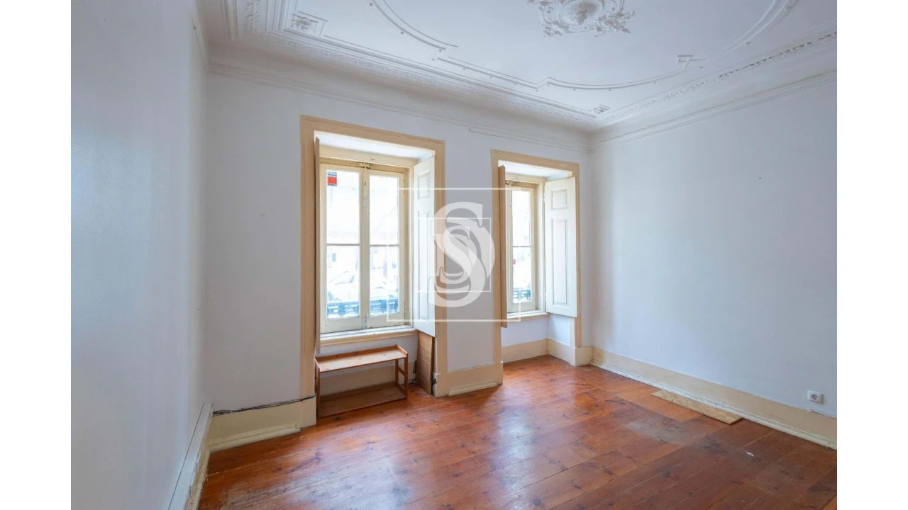 Prédio para Venda em Campo de Ourique Foto 11