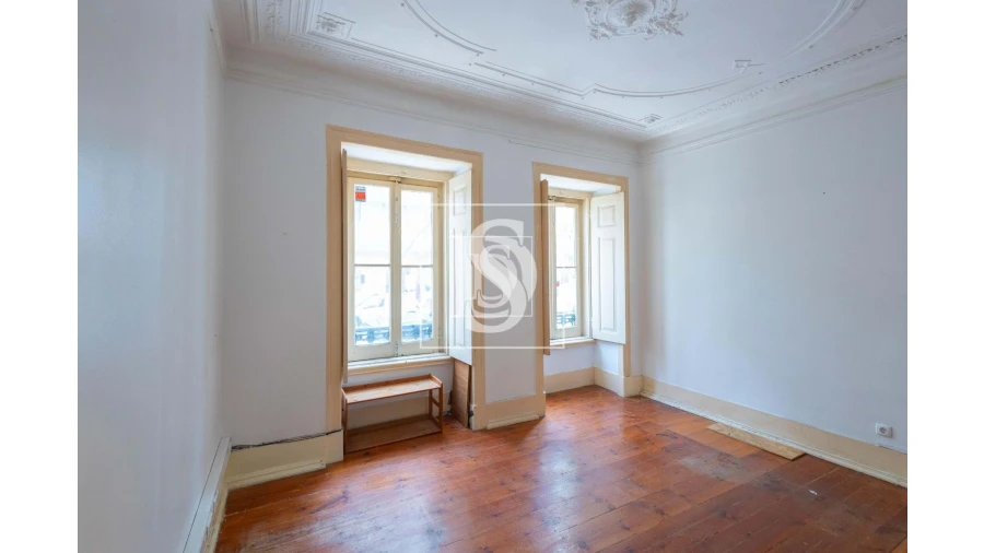 Prédio para Venda em Campo de Ourique Foto 11