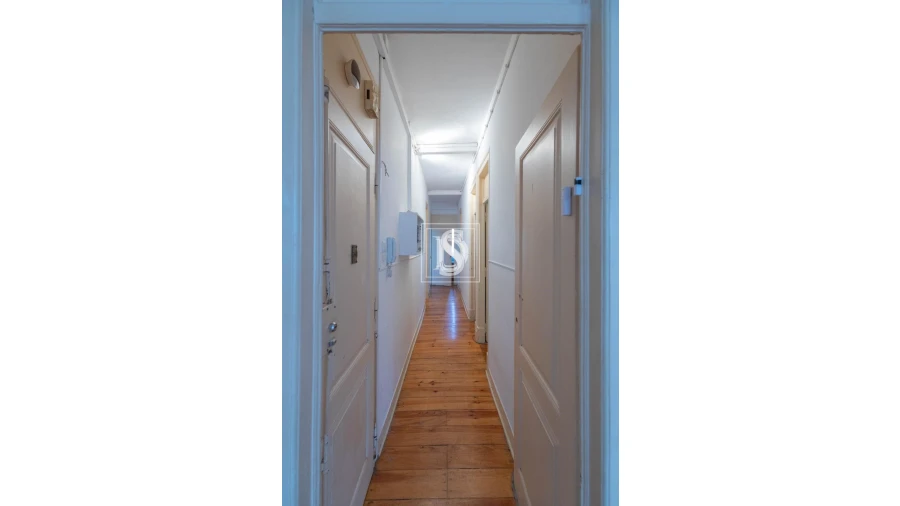 Prédio para Venda em Campo de Ourique Foto 12