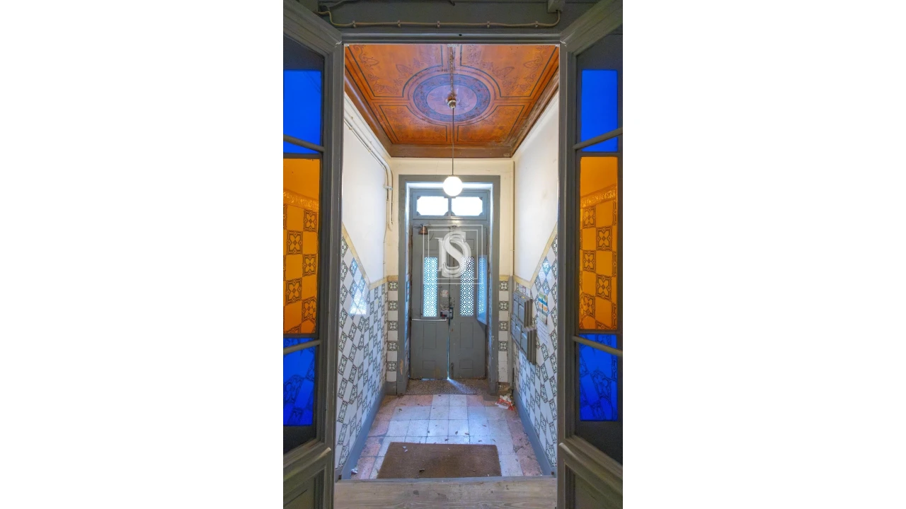 Prédio para Venda em Campo de Ourique Foto 18