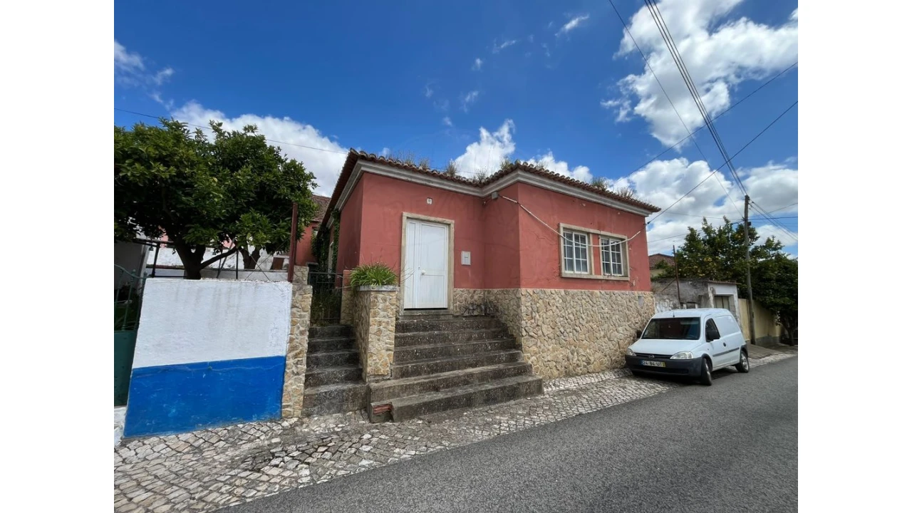 Armazém para Venda em Aldeia Galega da Merceana e Aldeia Gavinha Foto 2