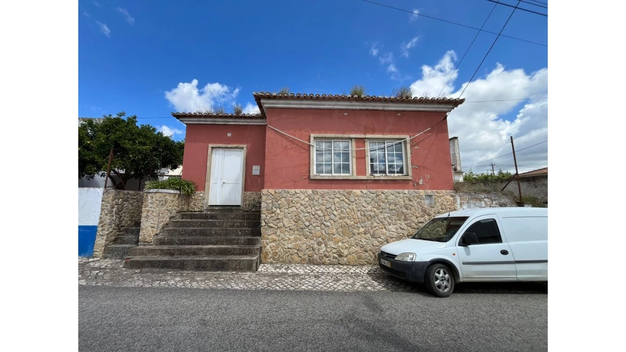 Armazém para Venda em Aldeia Galega da Merceana e Aldeia Gavinha Foto 1