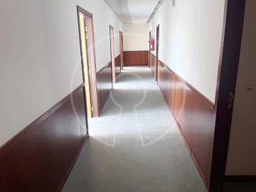 Escritório para Venda em Ajuda