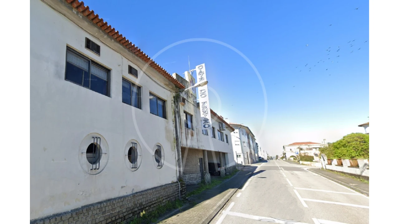 Armazém para Venda em Sangalhos Foto 2