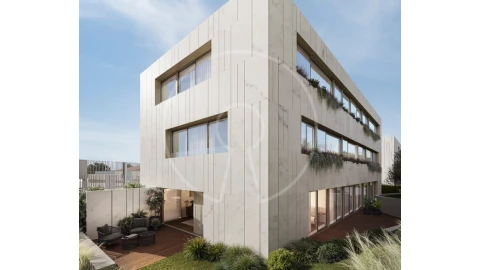 Apartamento T5 para Venda em Aldoar, Foz do Douro e Nevogilde