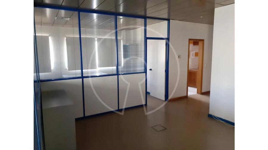 Escritório para Venda em Algés, Linda-A-Velha e Cruz Quebrada-Dafundo Foto 5