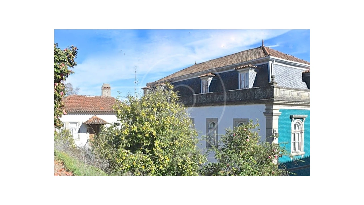 Moradia T12 para Venda em Tortosendo Foto 3