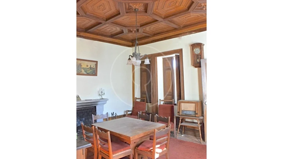 Moradia T12 para Venda em Tortosendo Foto 14