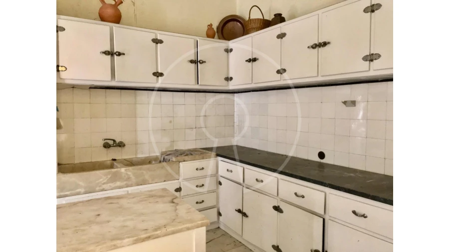 Moradia T12 para Venda em Tortosendo Foto 24