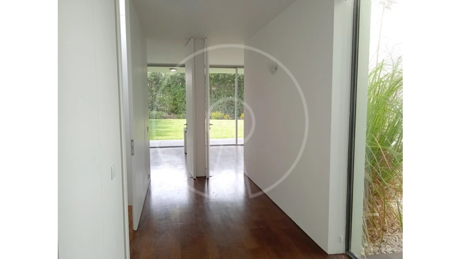Moradia T4 para Venda em Vau Foto 18