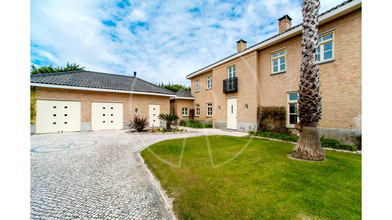 Moradia T4 para Venda em Cascais e Estoril Foto 1