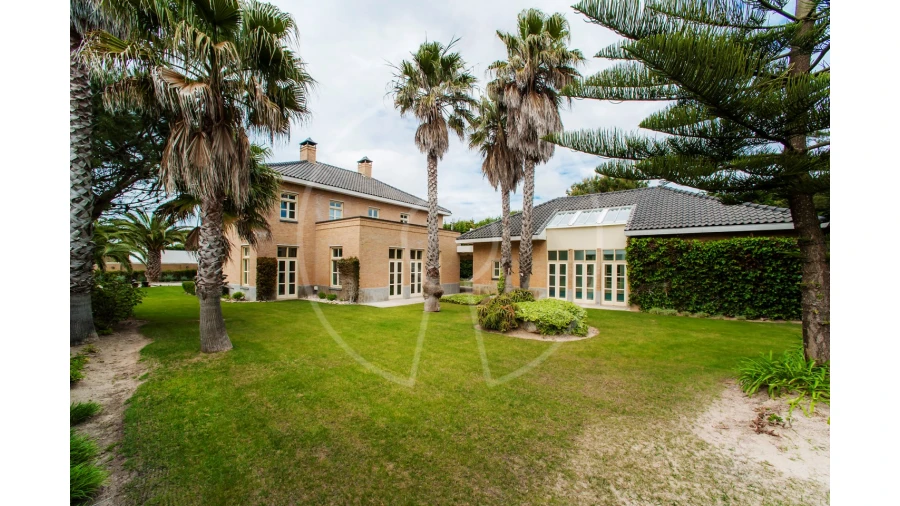 Moradia T4 para Venda em Cascais e Estoril Foto 17