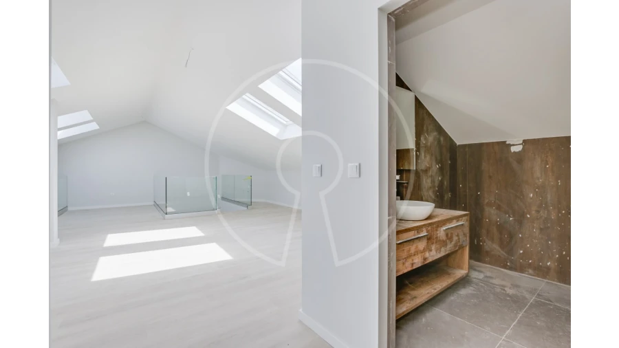 Apartamento T3 para Venda em Carcavelos e Parede Foto 20