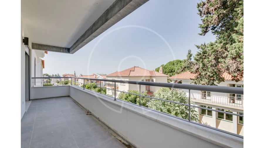 Apartamento T3 para Venda em Carcavelos e Parede Foto 2