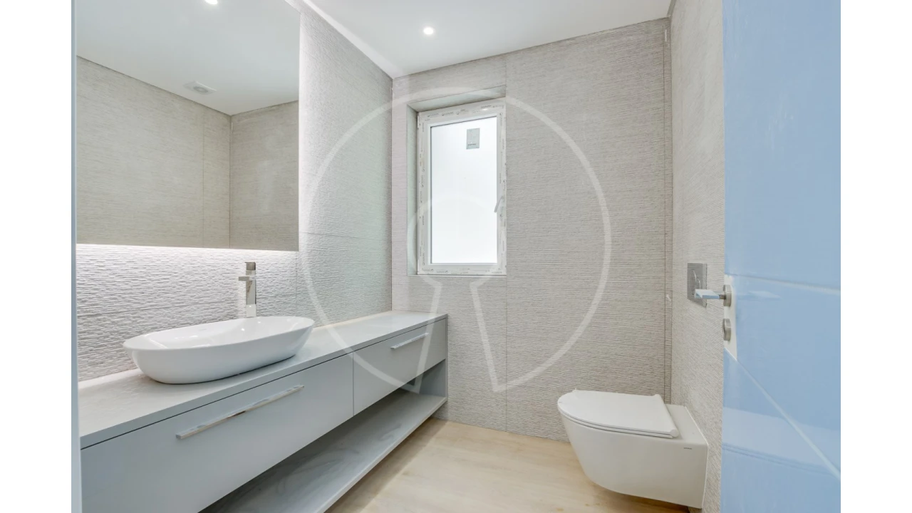 Apartamento T3 para Venda em Carcavelos e Parede Foto 10