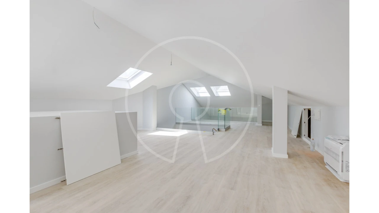 Apartamento T3 para Venda em Carcavelos e Parede Foto 13
