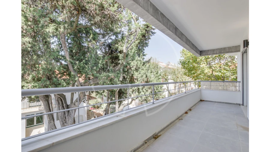 Apartamento T3 para Venda em Carcavelos e Parede Foto 4