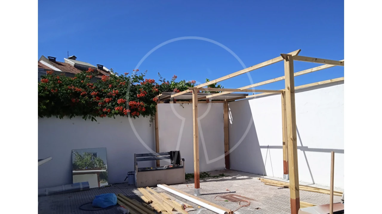 Moradia T9 para Venda em Ajuda Foto 1