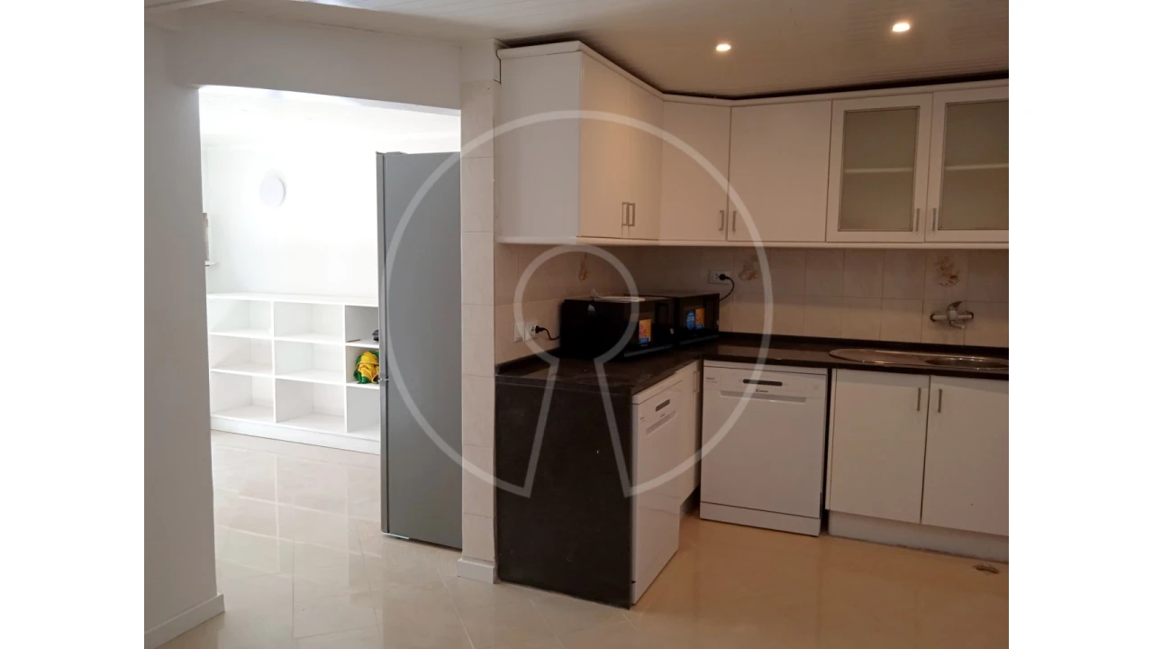 Moradia T9 para Venda em Ajuda Foto 3