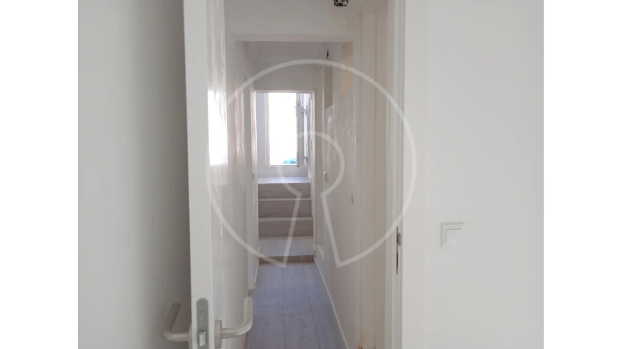 Moradia T9 para Venda em Ajuda Foto 7