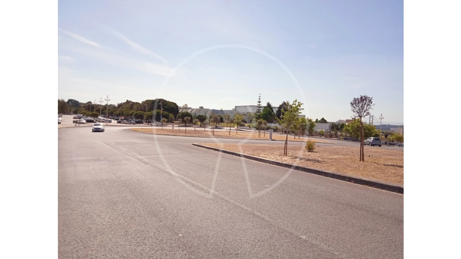 Moradia T9 para Venda em Ajuda Foto 21