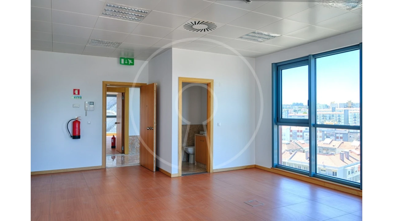 Escritório para Venda em Parque das Nações Foto 4