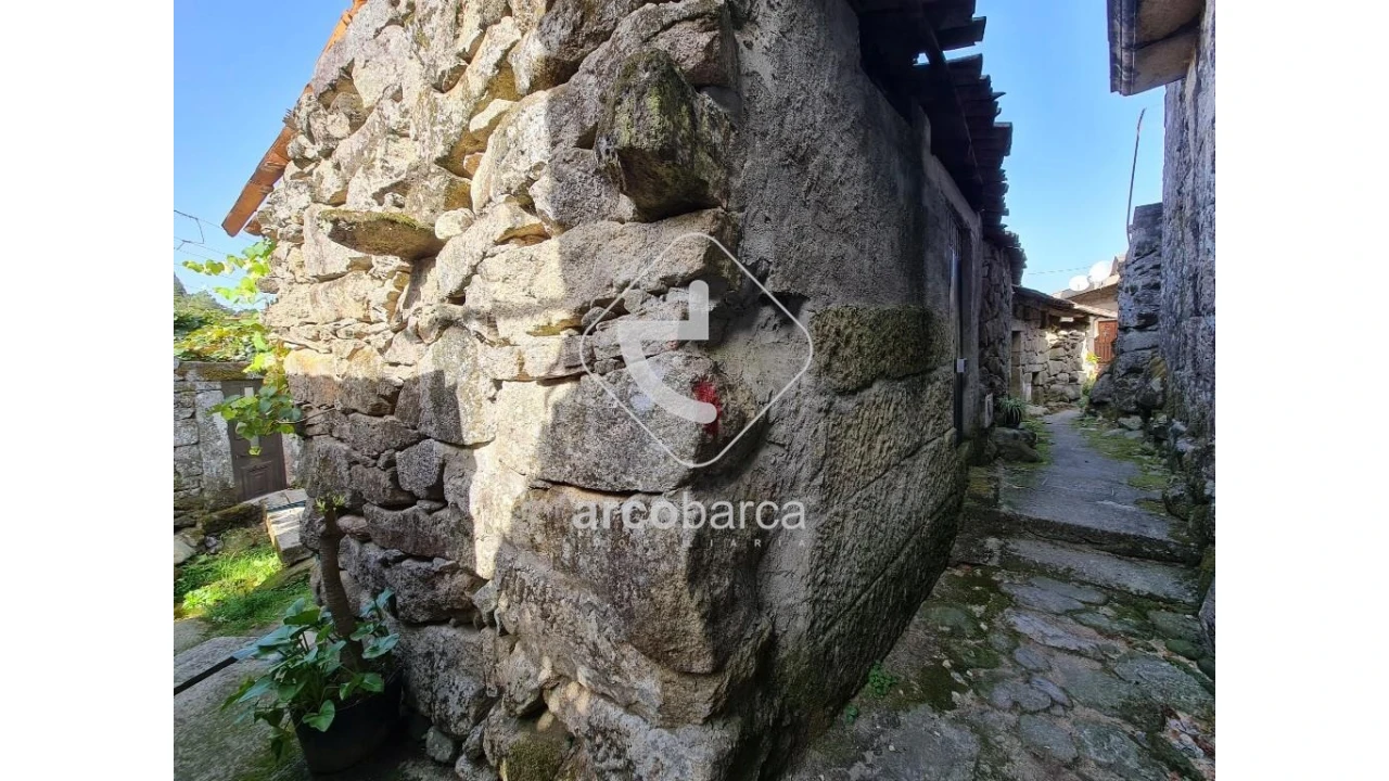 Moradia para Venda em Lindoso Foto 11