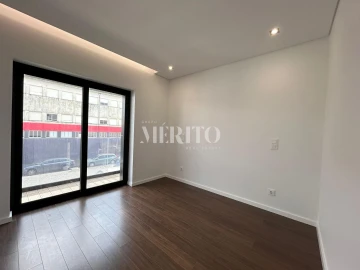 Apartamento T3 para Venda em Ramalde