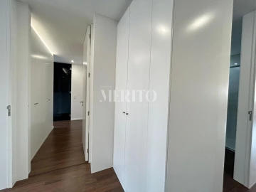 Apartamento T3 para Venda em Ramalde