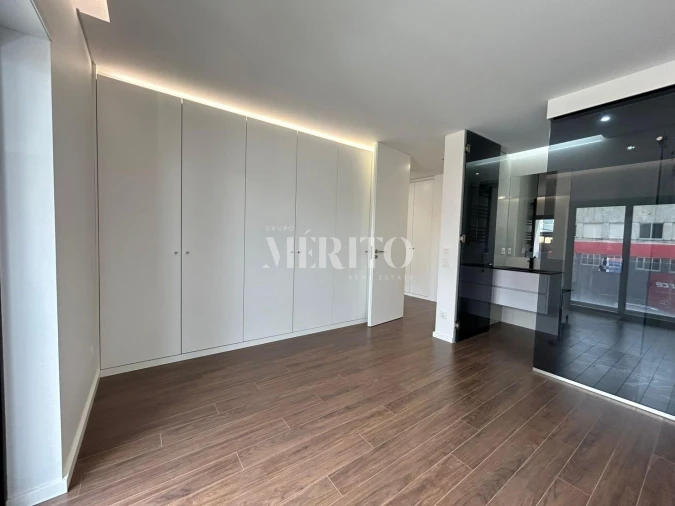 Apartamento T3 para Venda em Ramalde Foto 6