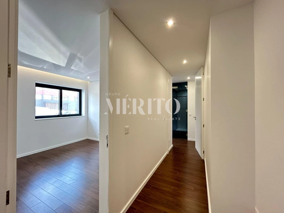 Apartamento T3 para Venda em Ramalde Foto 7