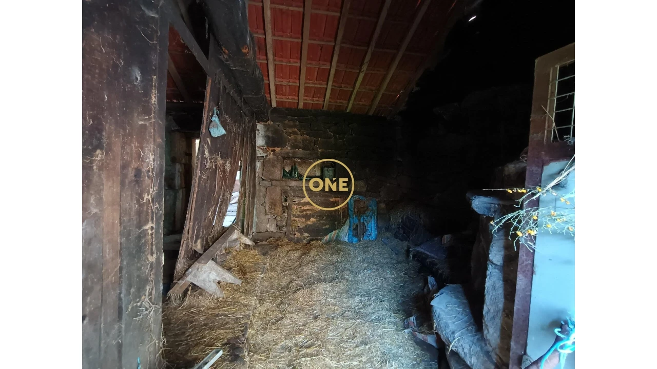 Moradia T2 para Venda em Cuide de Vila Verde Foto 10