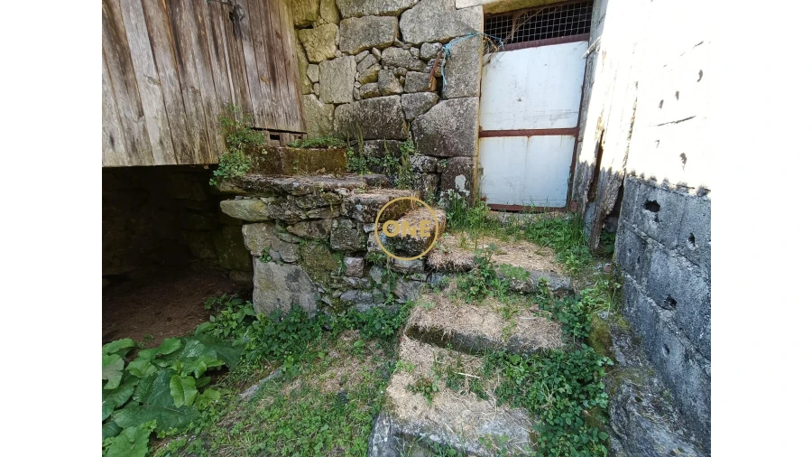 Moradia T2 para Venda em Cuide de Vila Verde Foto 18