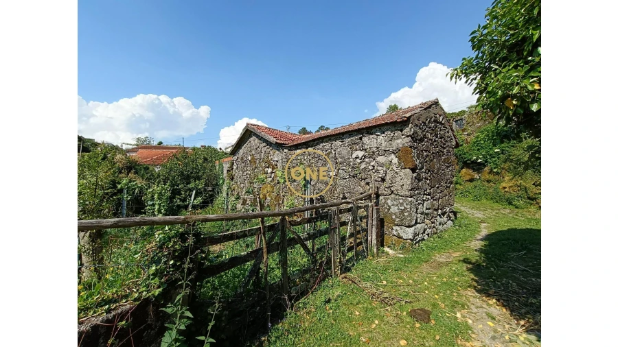 Moradia T2 para Venda em Cuide de Vila Verde Foto 5